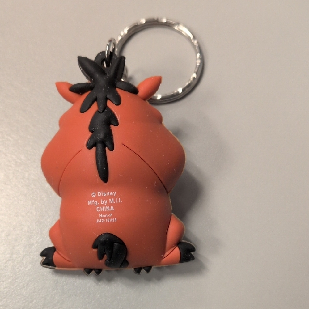 Disney Pumba Keychain - Picture 2 of 3